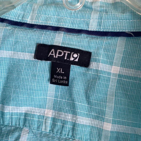 APT 9 long sleeved dress shirt - Picture 2 of 3